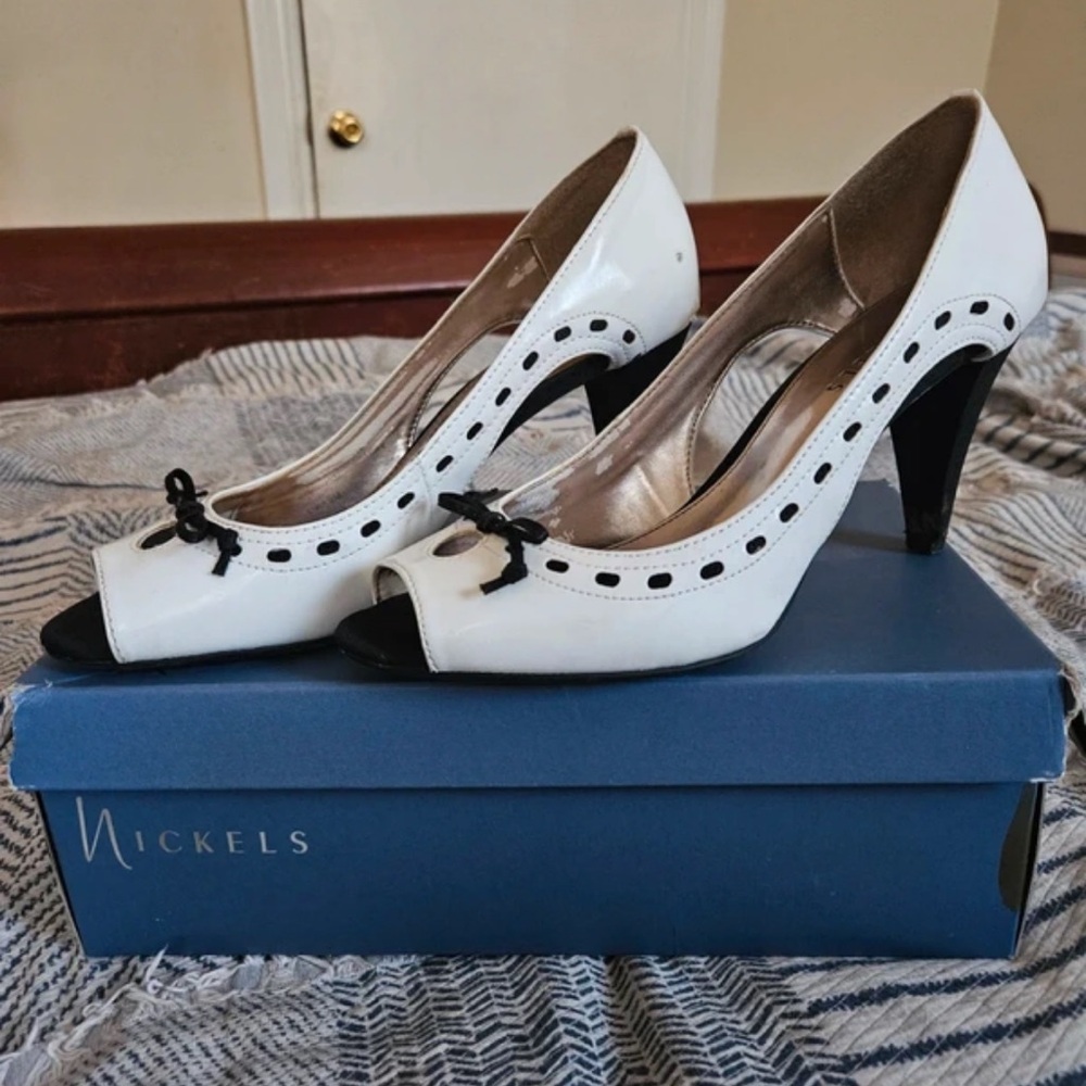 Nickels Elegant Black and White Heels
